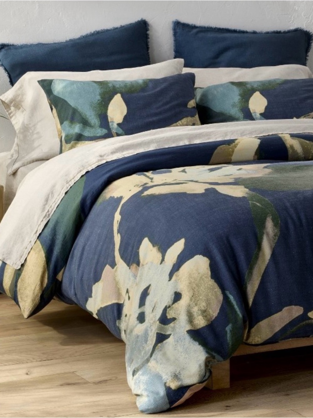 Casaluna Navy and Cream Floral Duvet Cover